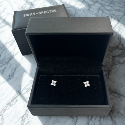 925 sterling silver studs • violet