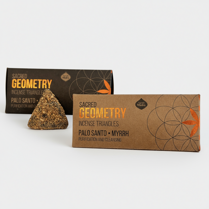 Triangular incense ‣ palo santo+myrrh