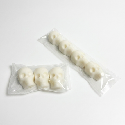 Wax melts, skulls