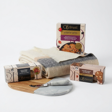Gift Hamper • Natural