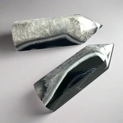 Intention tower • black agate